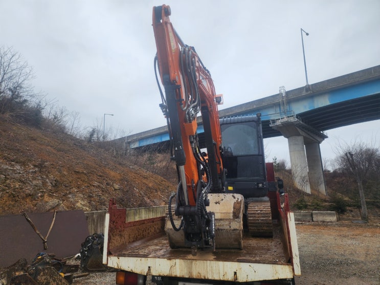 두산 DX65MT-7 2022년식 6000만원 판매합니다. 두산 DX65MT-7 2022년식 6000만원 판매합니다.
