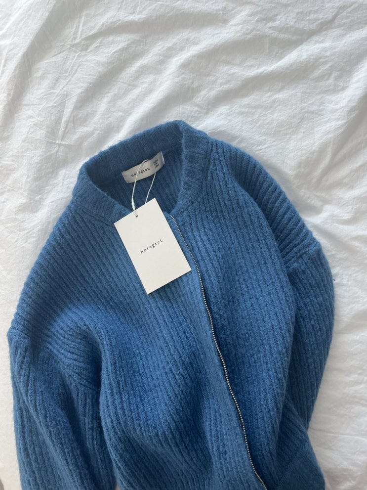 NOREGRET 노리그렛 여성 집업가디건 추천 (nara round knit zip-up blue)