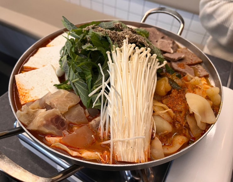  안산 고잔동 소고기전골이 맛있는 “목육탕”