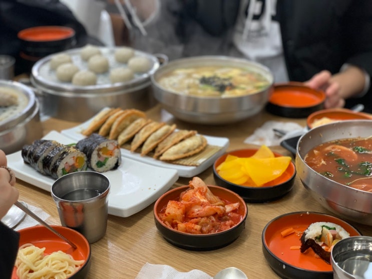  [해운대구 중동, 오별난멸치국수] 부산 해운대 중동역 오별난멸치국수 가성비 착한 가격 멸치국수 만두 맛집 BUSAN HAEUNDAEGU NOODLES