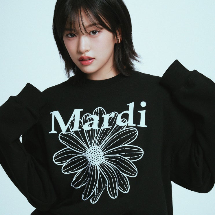 Merdi Mercredi <b>아이브 안유진</b> 화보 공개! 마르디 메크르디... 