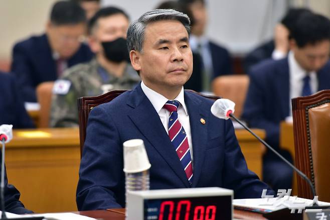 법무부, 피의자 <b>이종섭 출금 해제</b>…공수처 "수사 계속"