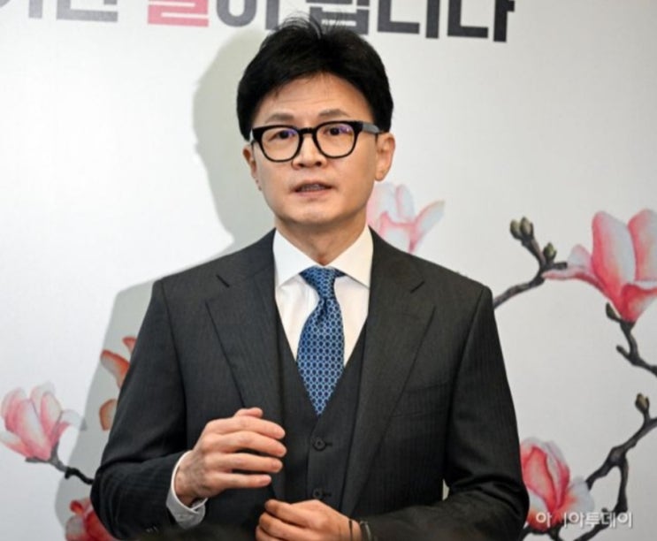 <실시간 핫이슈> 이재명 맞고소한 한동훈 "공직자를 몸종처럼...인간 학대" <실시간 핫이슈> 이재명 맞고소한 한동훈 "공직자를 몸종처럼...인간 학대"