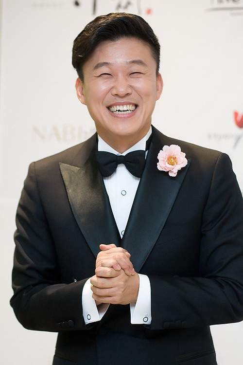 <b>홍록기</b> 파산 '2년간 직원 <b>임금체불</b>'