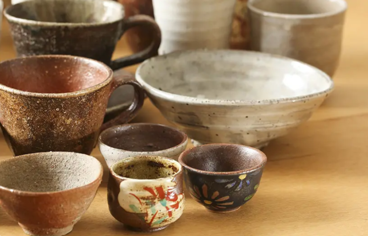 일본 도자기(陶磁器)의 분류 -도기와 자기의 차이점
