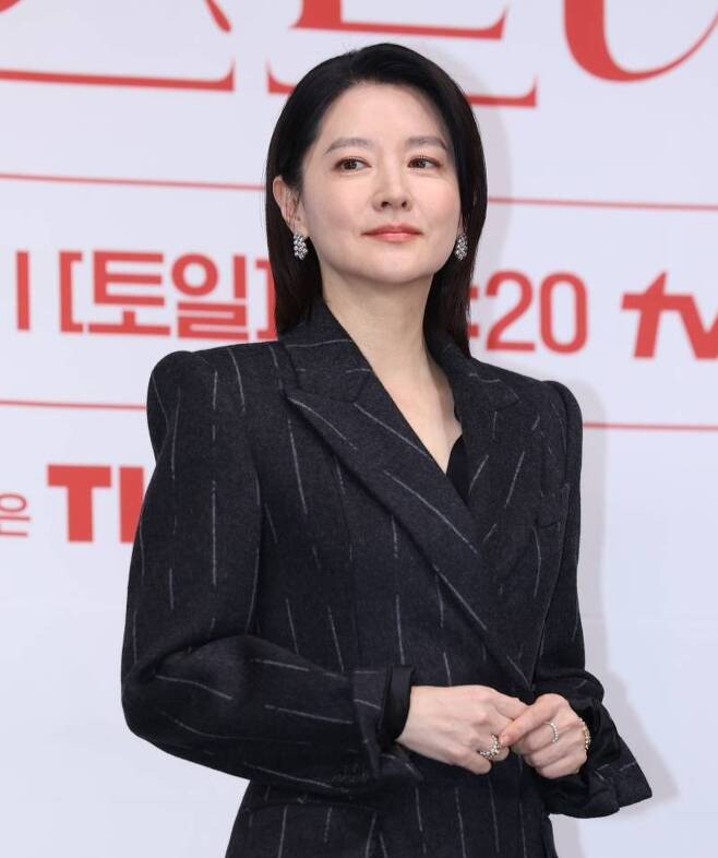 <b>이영애 토크쇼</b>, 결국 무산… KBS "스케줄·구성상 어려움"