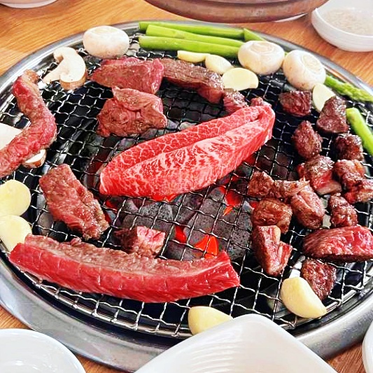  홍천 오션월드 홍천한우사랑말식당 한우구이과 차돌박이 된장죽 맛집 특집! 토요일은밥이좋아 3월8일 소개