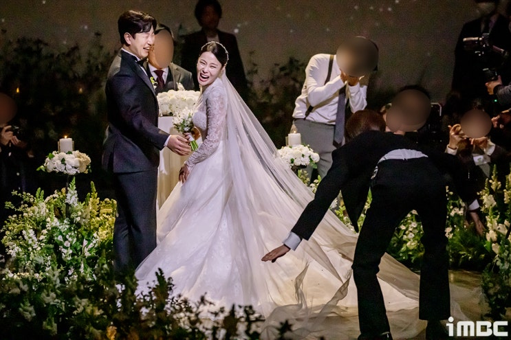 하지원·이효리·장도연...정호철이혜지, '짠한' 의리 속 결혼 "한 팀 되길" 하지원·이효리·장도연...정호철이혜지, '짠한' 의리 속 결혼 "한 팀 되길"