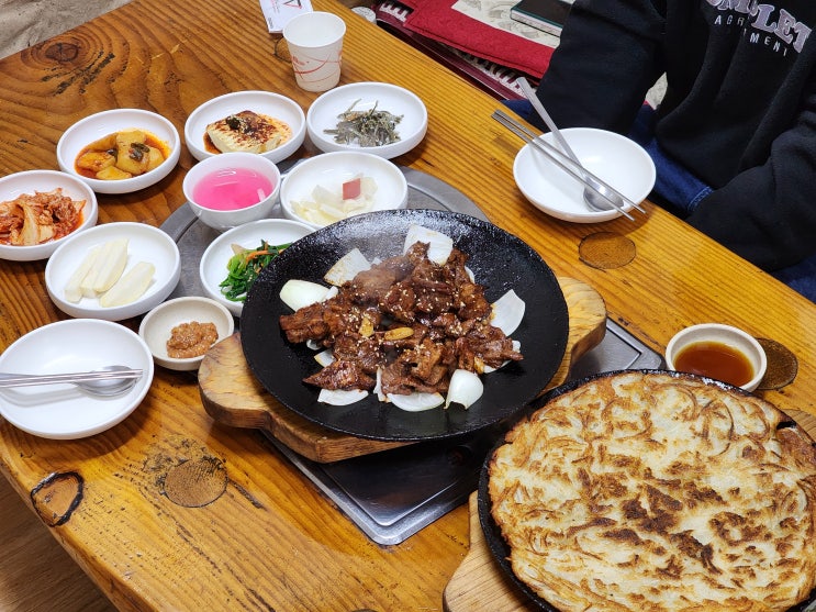  충북 단양 떡갈비 말고 돼지갈비 ::멍석갈비:: 단양 현지인 맛집