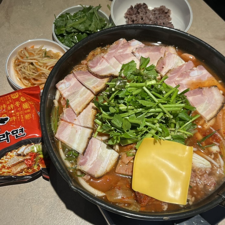  강남 신논현 맛집 추천 남산터 부대찌개