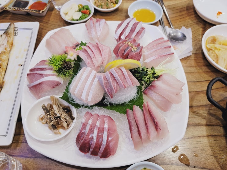  일상기록 - Dec, 2023 딱좋아회수산, 위글위글케이크