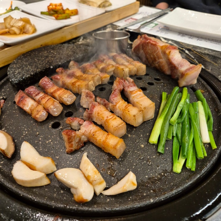  김해 율하 맛집 이가육 가족 외식 구워주는 고기집