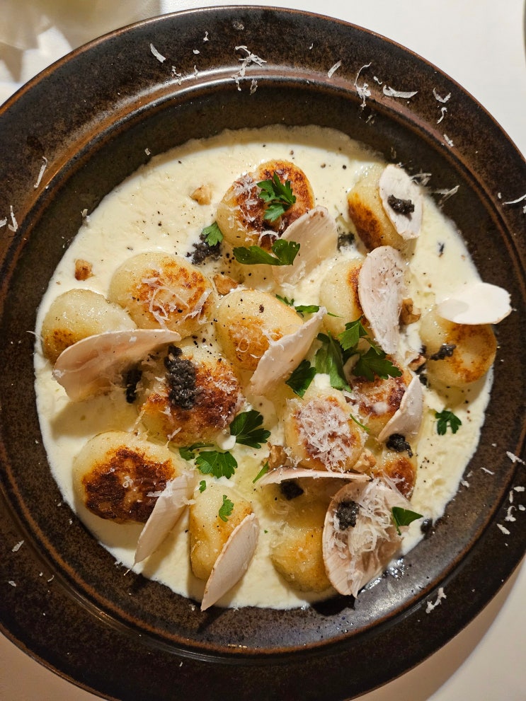  대전 맛집을 찾아서 2 - 트리니티 비스트로(탄방동)