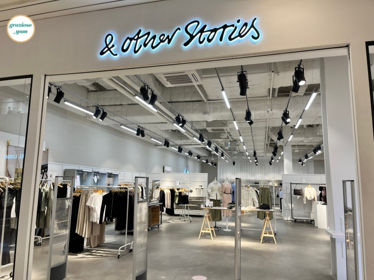 고양스타필드 앤아더스토리즈 &Other Stories 내돈내산 할인쿠폰* 롤온퍼퓸 향수 쇼핑선물/ 미드시즌세일 고양스타필드 앤아더스토리즈 &Other Stories 내돈내산 할인쿠폰* 롤온퍼퓸 향수 쇼핑선물/ 미드시즌세일