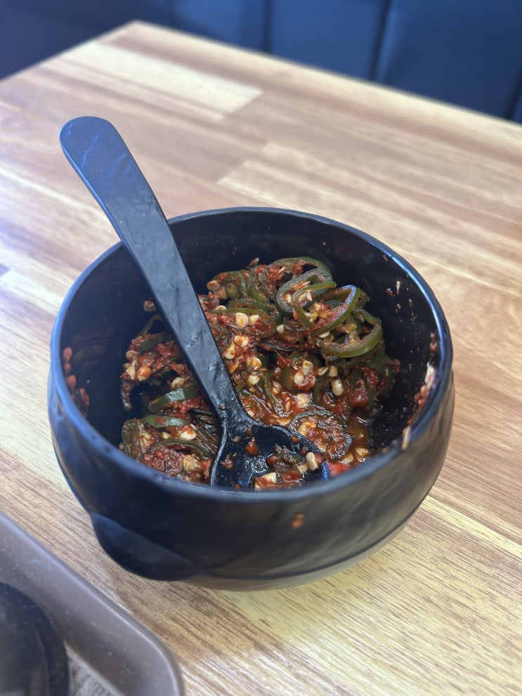  김경자 원조손칼국수보쌈(칼국수보쌈세트)