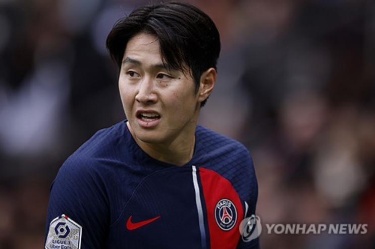 리그1 25라운드: PSG 한글 유니폼 입고 출장 이강인 선발 - 랭스와 2-2무승부