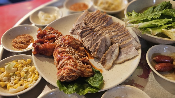  등촌역 가성비 맛집 오봉집 등촌점 오봉스페셜 보쌈삼합 맛집