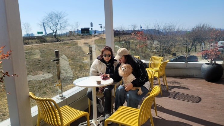  0304-0310 / 많은 사람 속에서 순간 너만 보였어
