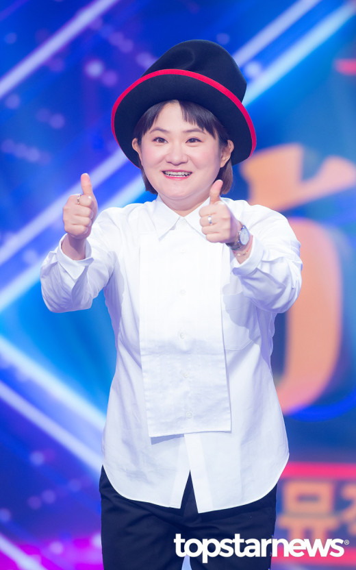 목소리 안 돌아와 <b>김신영</b> <b>급성후두염</b> <b>정희</b> 컴백 청취자들 응원... 