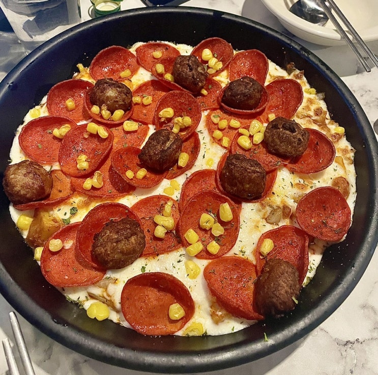 안주가 맛있는 건대 입구 술집 반지하