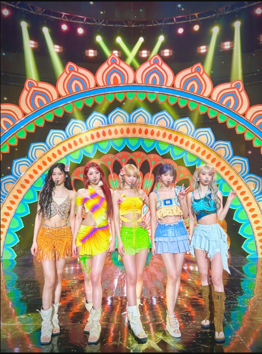 <b>르세라핌 빌보드 핫 100</b> 진입 일본 오리콘 차트 2관왕!