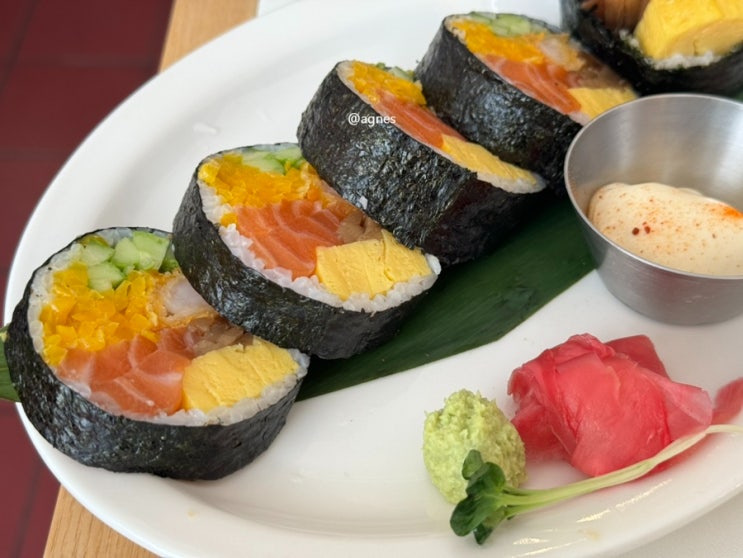  혜화역 맛집 초이다이닝 엄마랑 연극 관람 후 내돈내먹 후기