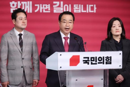 <b>울산</b> 3선 이채익, 탈당 접고... 임종석 "<b>이재명</b> 중심으로 총선... 