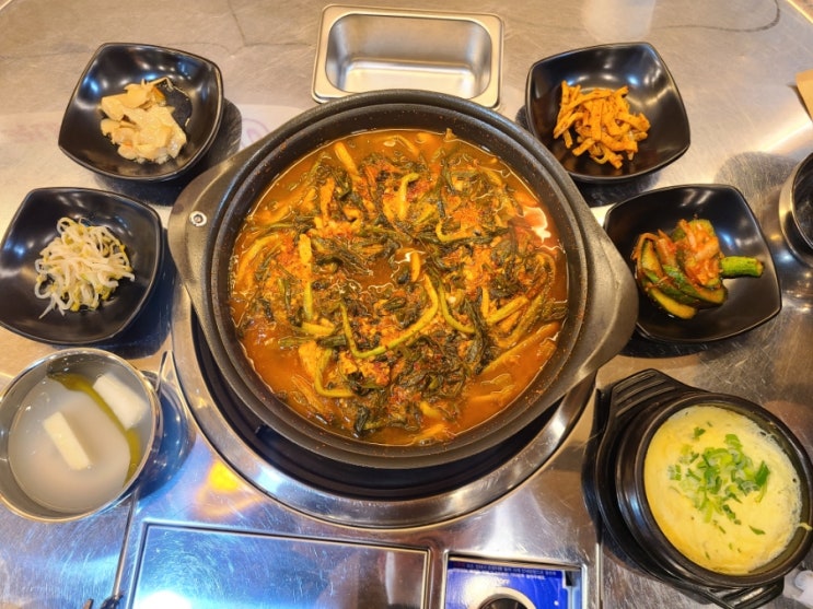  대전 서구 월평동 맛집 맛나숯불직화구이 대전본점: 파김치 김치전골
