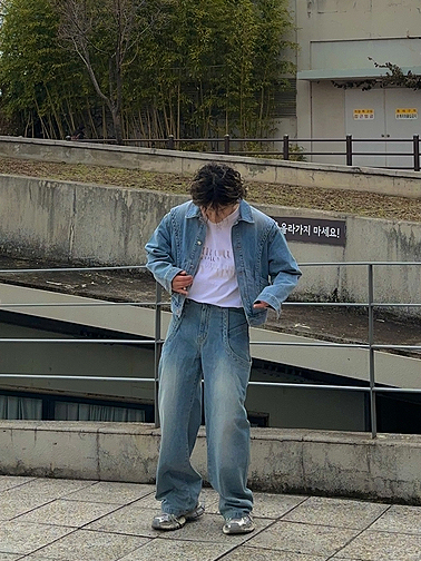  우알롱 데님자켓 팬츠셋업 wooalong 24ss 데이트룩
