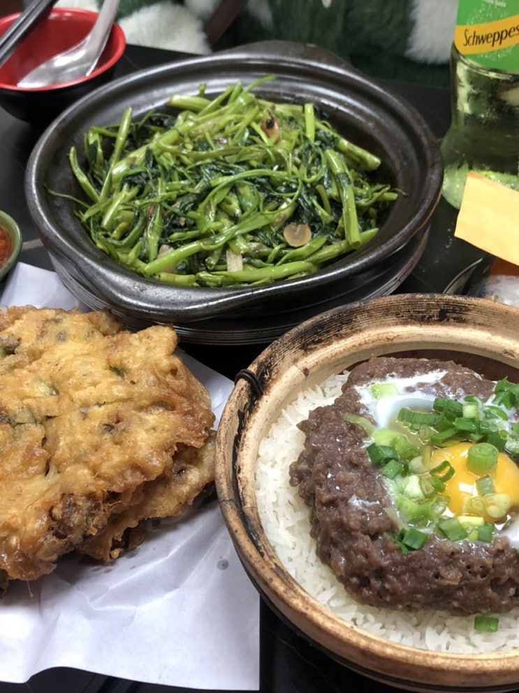  홍콩 침사추이 밥집 | 백종원님도 다녀가고 굴전이 진짜 맛있는 힝 키 레스토랑