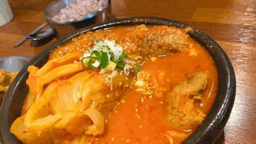  혜화맛집 | 대학로 풍자 또간집 부드러운 고기가 듬뿍 들어간 김치찜 맛집 '혜화도담'