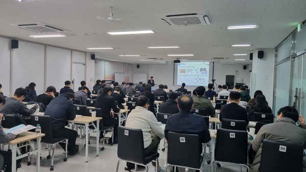 “상반기 개설 청정수소 발전시장·인증제, 수소 경제 촉진” “상반기 개설 청정수소 발전시장·인증제, 수소 경제 촉진”