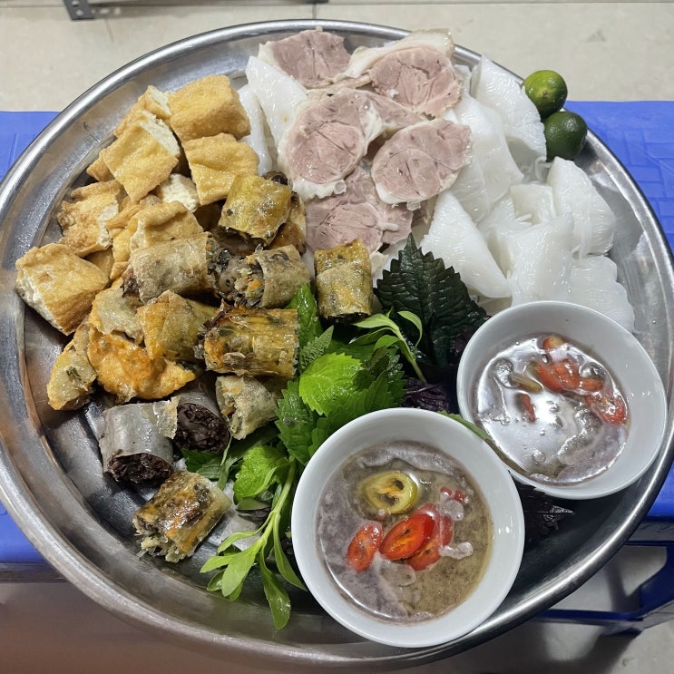  [하노이 맛집] 베트남 호불호 음식, 분 더우 맘 똠 (Bún Đậu Mắm Tôm Cô Hoa 25 Ấu Triệu)