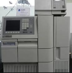  Waters 2695 HPLC + 2487 Detector