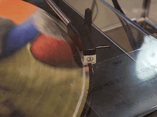  수원 스타필드 이색데이트 '바이닐(vinyl)' LP음악과 함께 하는 감성가득한 카페