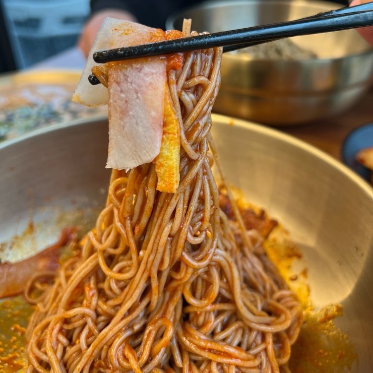 [신화월드맛집] 서귀포시 여행코스 부모님 모시고 가기 좋은식당,애견동반도 가능한 식당  " 메밀밭에 가시리 동광점 "