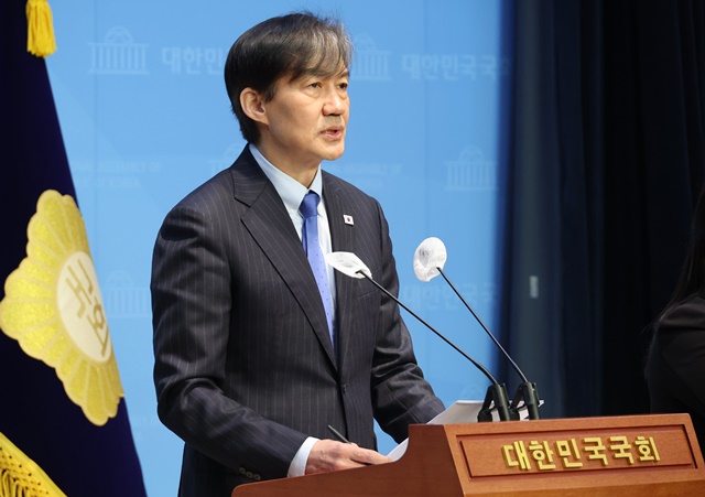 <b>조국혁신당</b> 돌풍, 더불어민주당에 타격