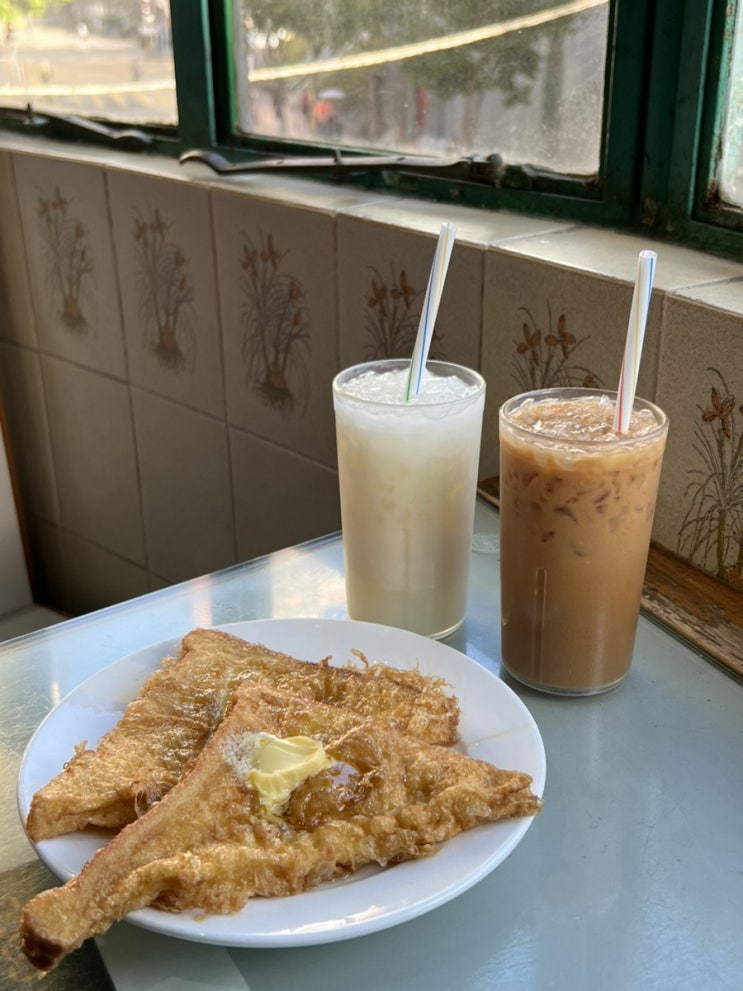  홍콩 침사추이 카페 추천 | 홍콩 느낌이 물씬 나는 MIDO cafe 미도 카페