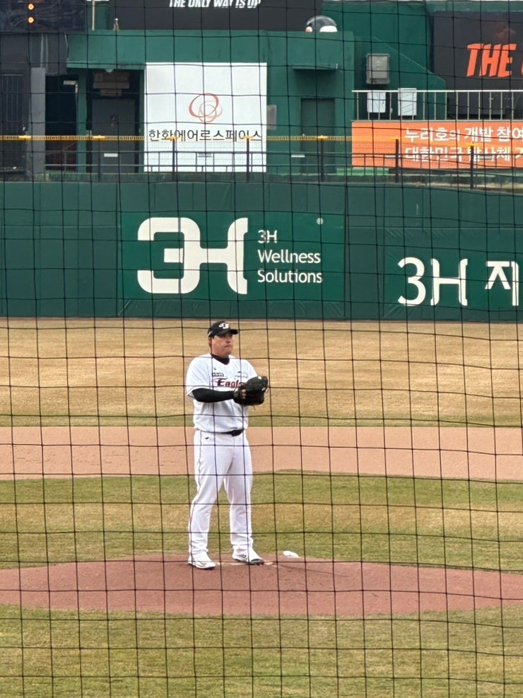  한화이글스파크 시범경기 : 평일 직관, 류현진 선발 후기 / 작년과 달라진 : 주차정보