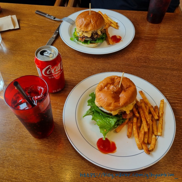  부산 남구 용호동 수제버거 맛집 골드파파_ Fine Handmade Burger Restaurant in Yongho-dong, Nam-gu, Busan