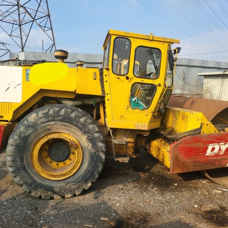 DYNAPAC CA251 1995년식 1400만원 판매합니다. DYNAPAC CA251 1995년식 1400만원 판매합니다.