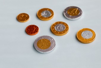  미수금 회수에 도움이 되는 자동차 가압류 및 이의신청