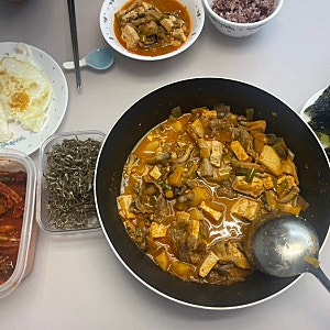 차돌된장찌개 칼로리 밥한공기 뚝딱 레시피도 간단