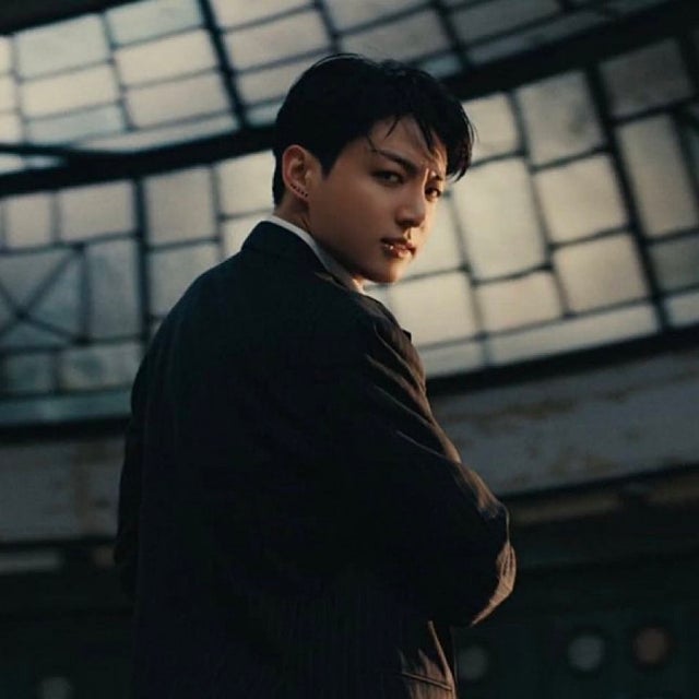 News image: Jungkook on Billboard this week