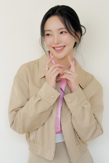  봄아우터 봄자켓 추천 지그재그 위시리스트 순위 (로엠,미쏘)