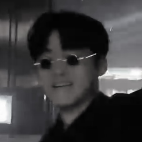  존나 잘나가는 남자 떰브