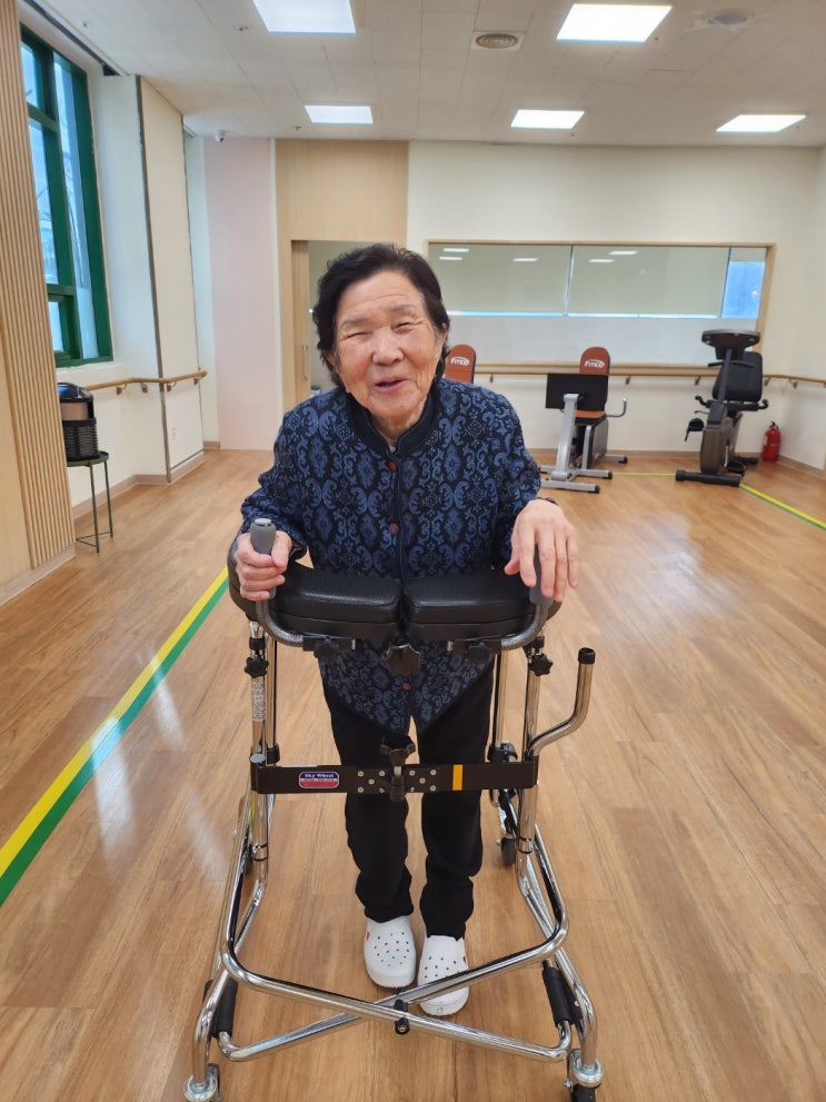  대전주간보호센터 예스케어둔산주간보호센터의 행복한 일상입니다~~^^