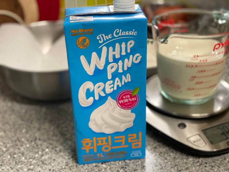 노브랜드 추천 아이템 :: 유크림 99.98% 휘핑크림 +바스크치즈케이크