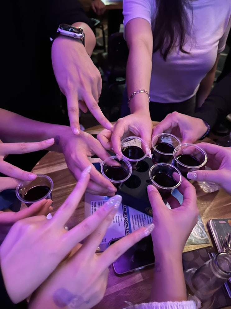  Oct - 끝나지 않는 파티