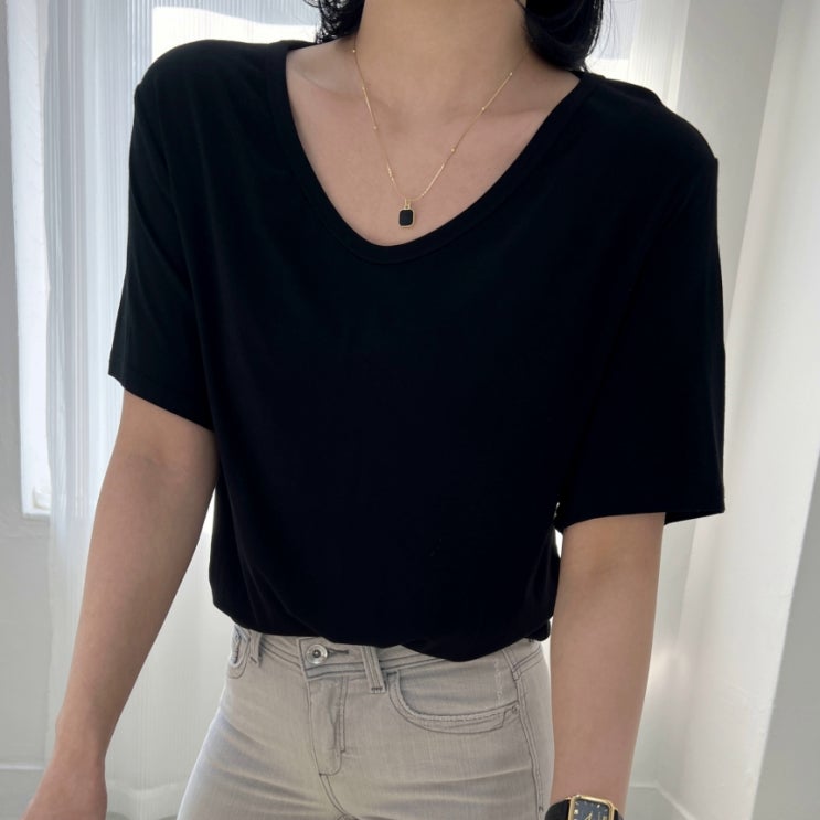 (부들부들) 1+1 유넥 모달티셔츠 텐셀 브이넥 레이온반팔티